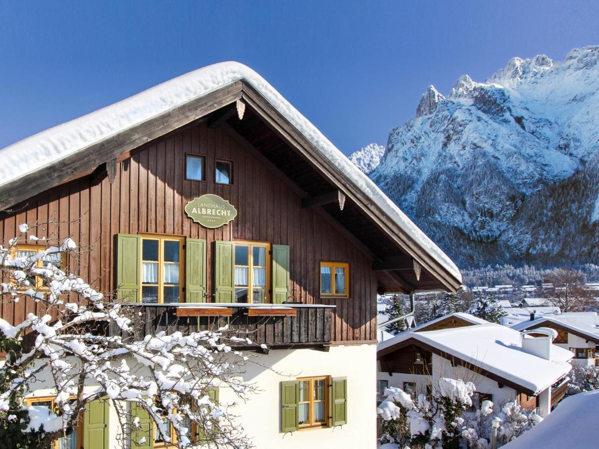 Landhaus Albrecht Apartment Mittenwald Exterior photo