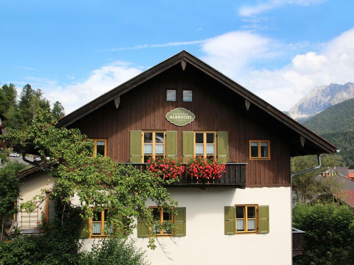 Landhaus Albrecht Apartment Mittenwald Exterior photo